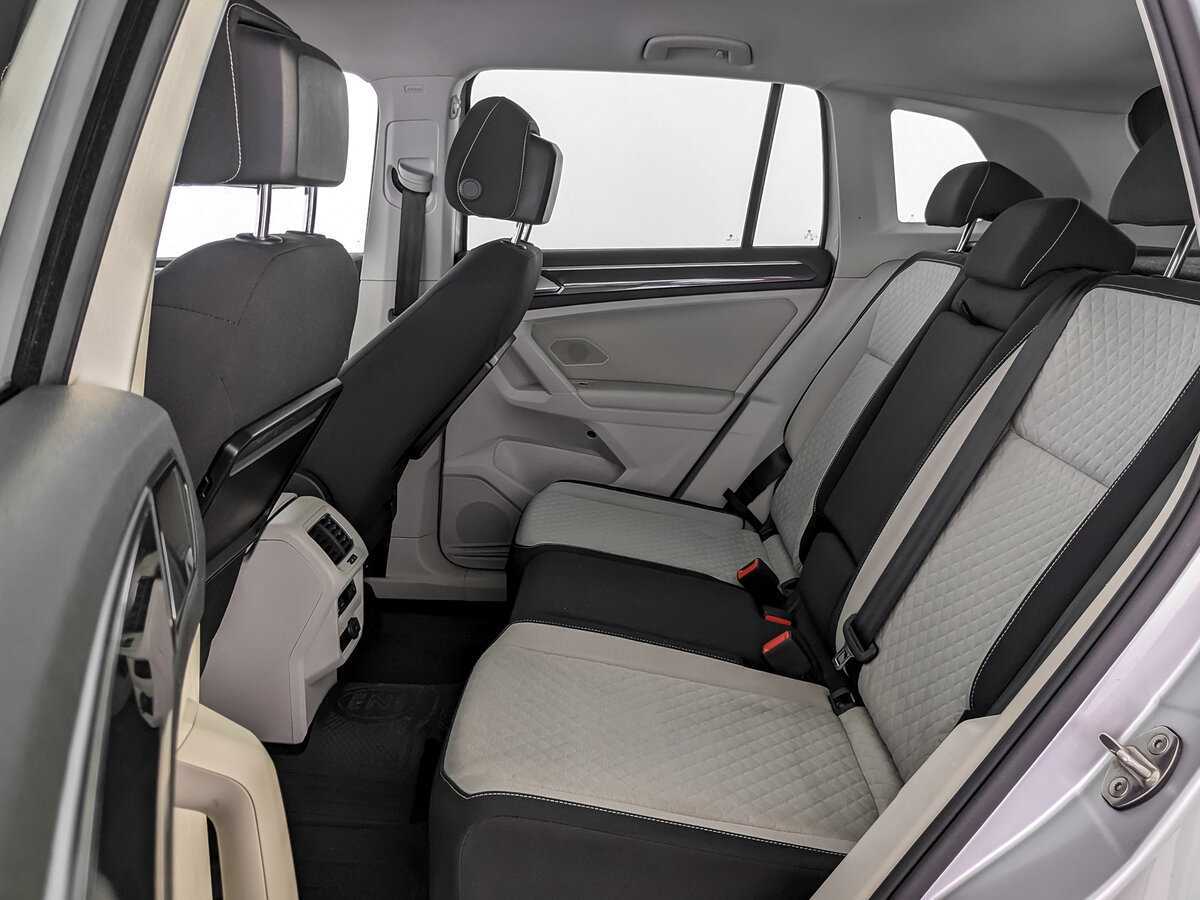 Фольксваген Тигуан б/у, 2017, Роботизированная. Фото: #11