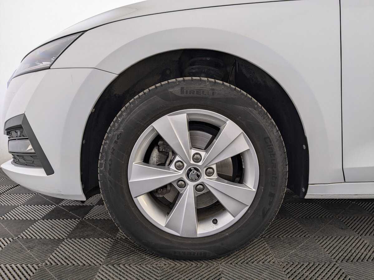 Шкода Октавия б/у, 2021, Автоматическая. Фото: #11