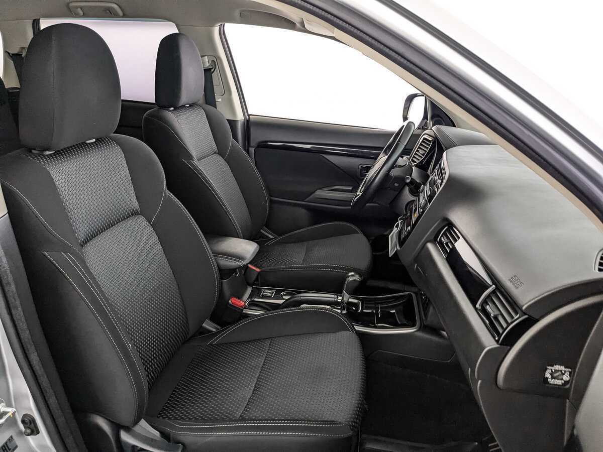 Митсубиши Оутлэндер б/у, 2019, Вариатор. Фото: #23