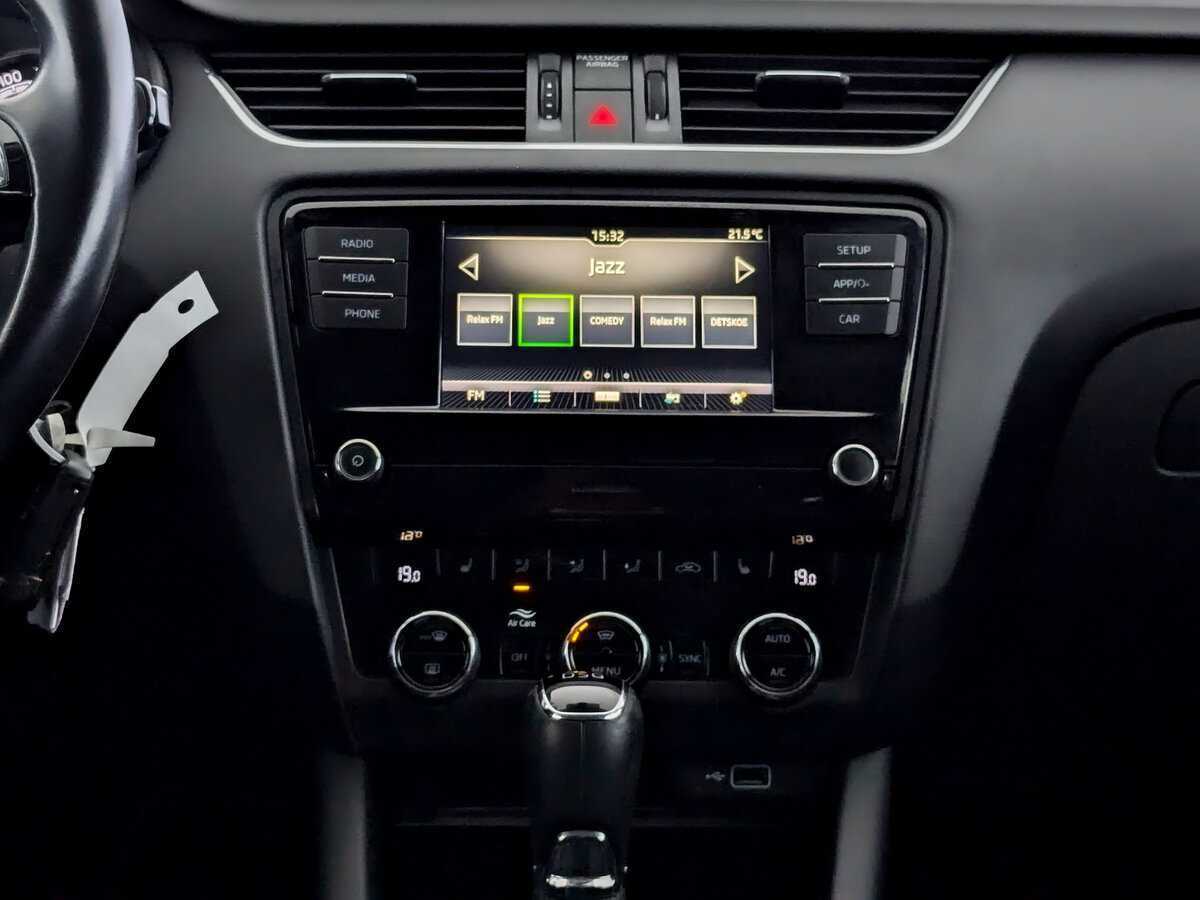 Шкода Октавия б/у, 2020, Роботизированная. Фото: #14