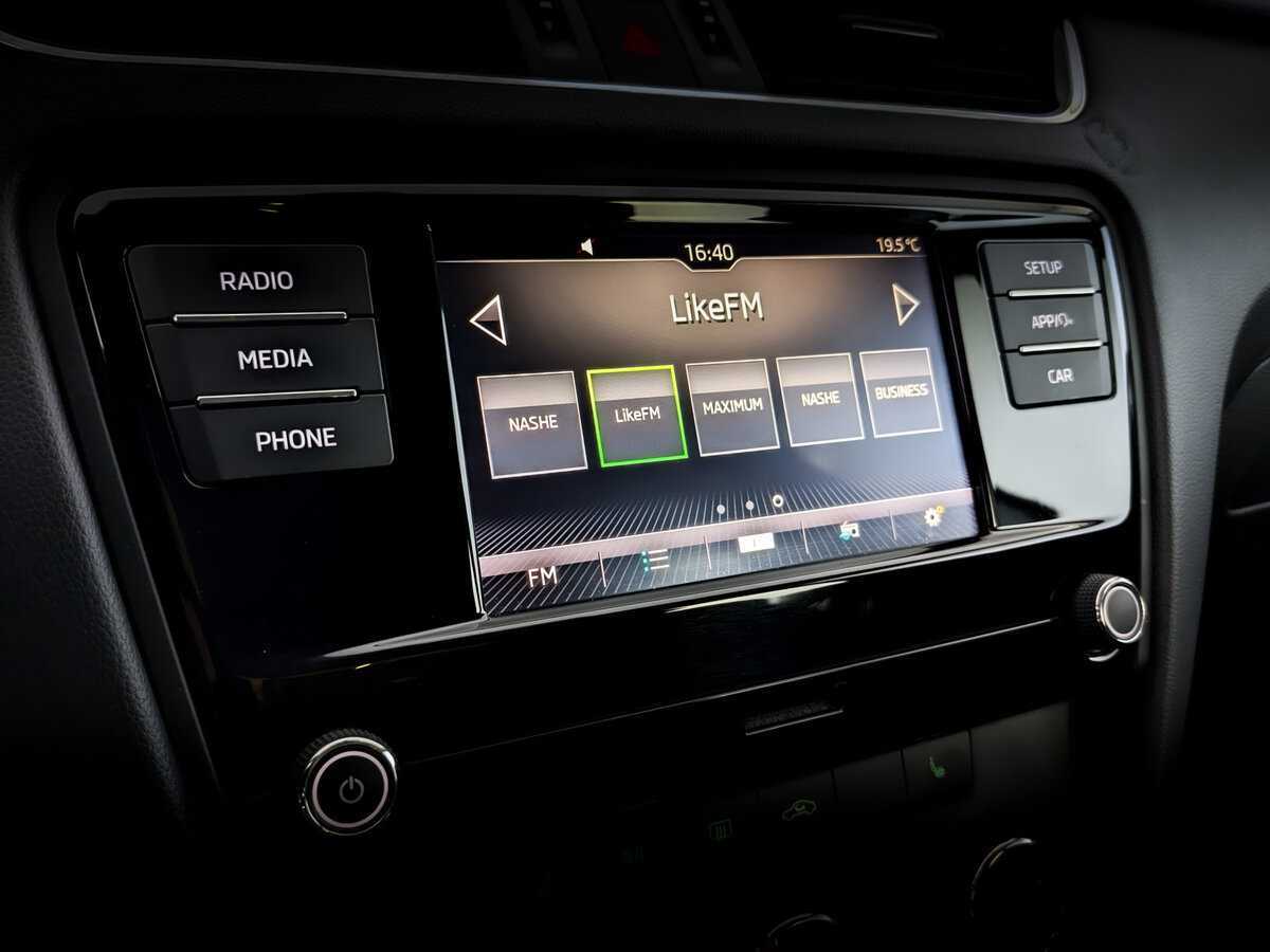 Шкода Октавия б/у, 2018, Роботизированная. Фото: #26