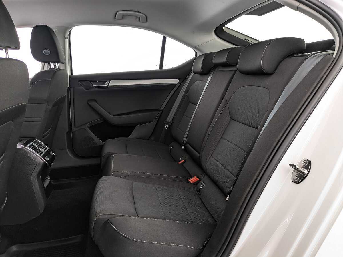 Шкода Суперб б/у, 2017, Роботизированная. Фото: #15