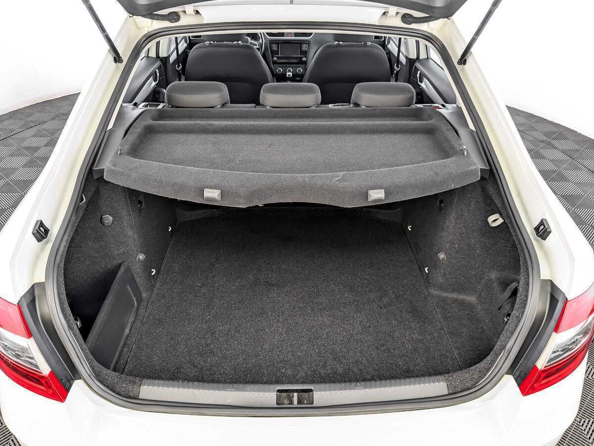 Шкода Октавия б/у, 2019, Механическая. Фото: #9