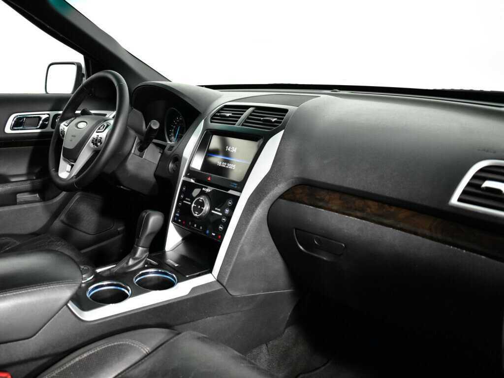 Форд Експлорер б/у, 2014, Автоматическая. Фото: #8