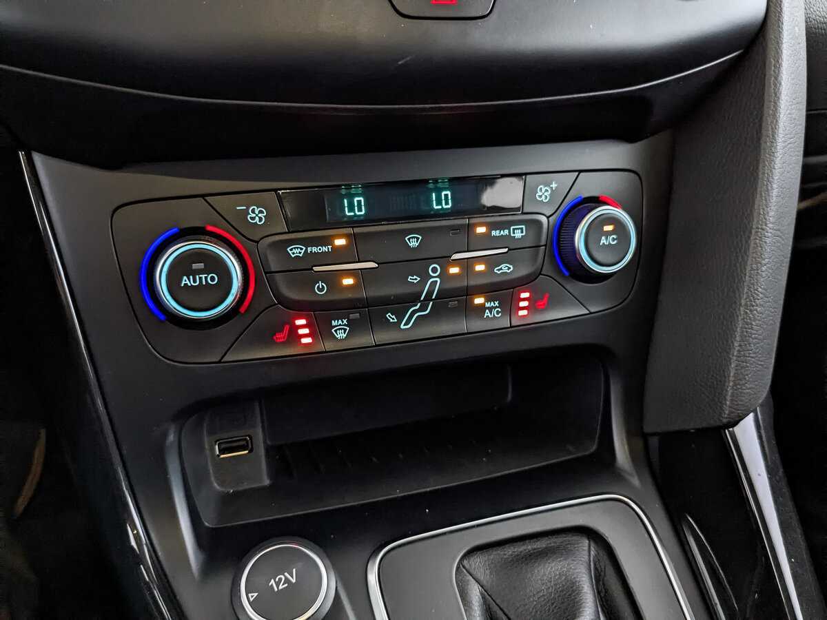 Форд Фокус б/у, 2017, Автоматическая. Фото: #20