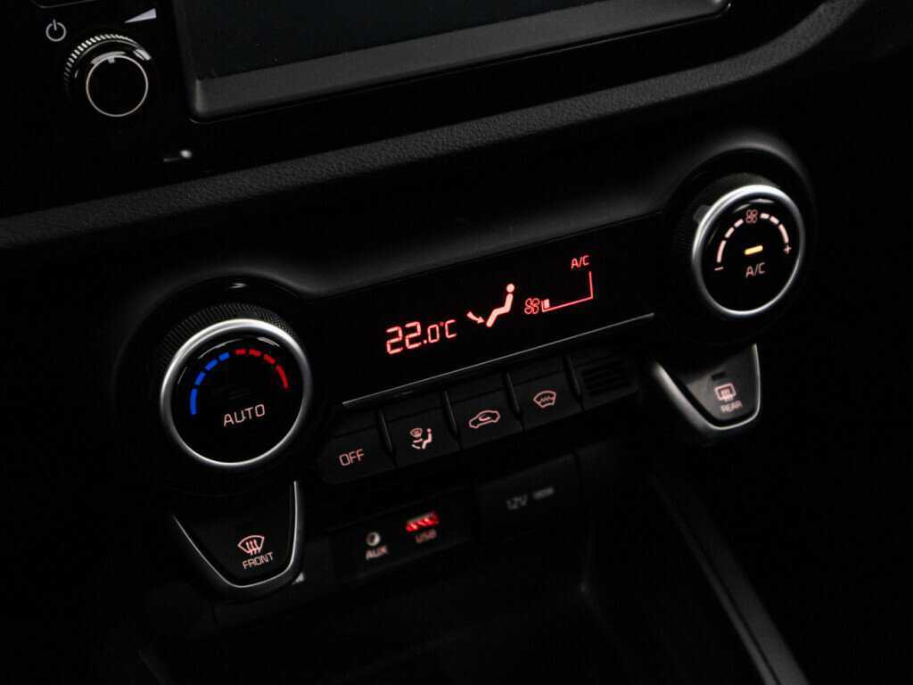 Киа Рио б/у, 2018, Автоматическая. Фото: #14