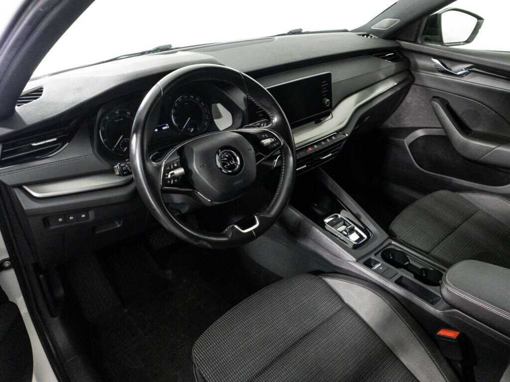 Шкода Октавия б/у, 2021, Автоматическая. Фото: #10