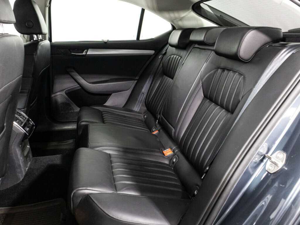 Шкода Суперб б/у, 2018, Роботизированная. Фото: #9