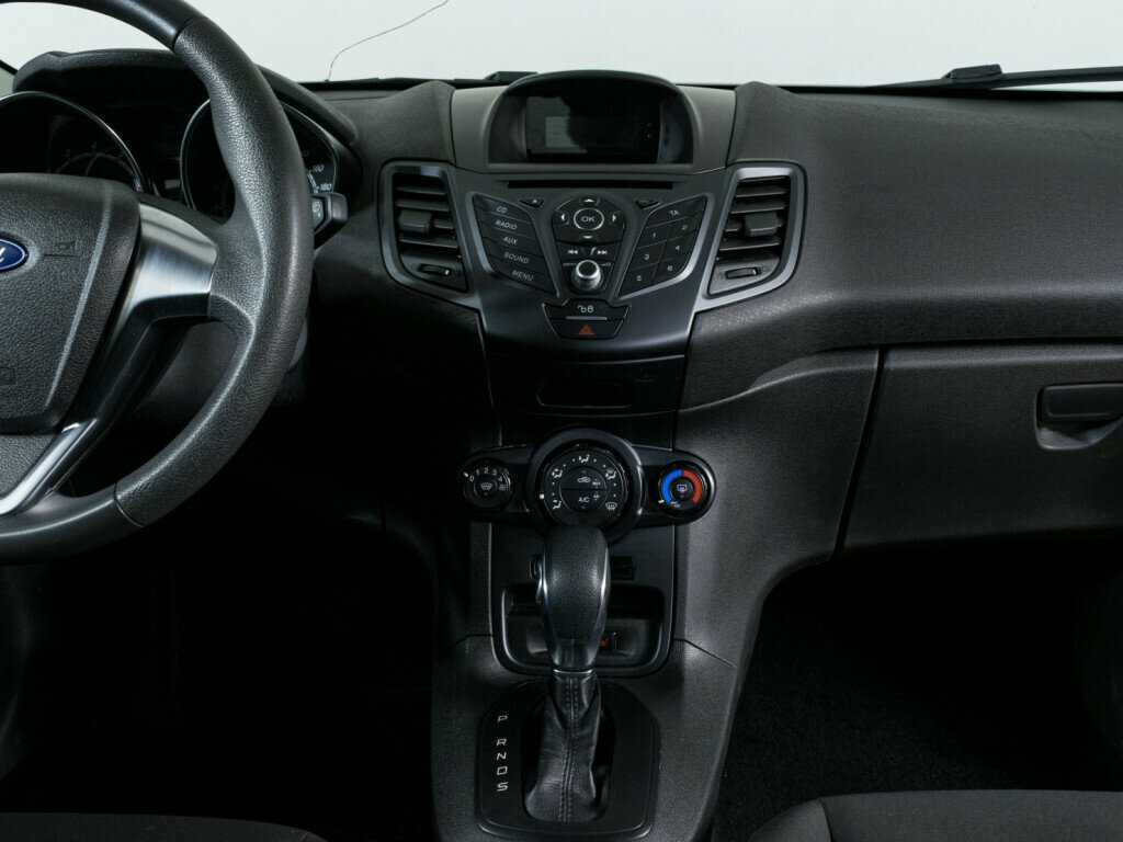 Форд Фиеста б/у, 2019, Роботизированная. Фото: #9