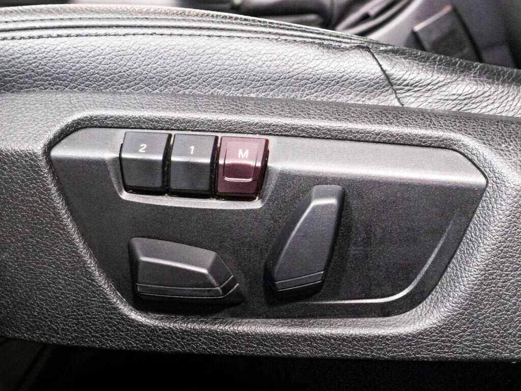 БМВ 3 серии б/у, 2012, Автоматическая. Фото: #17