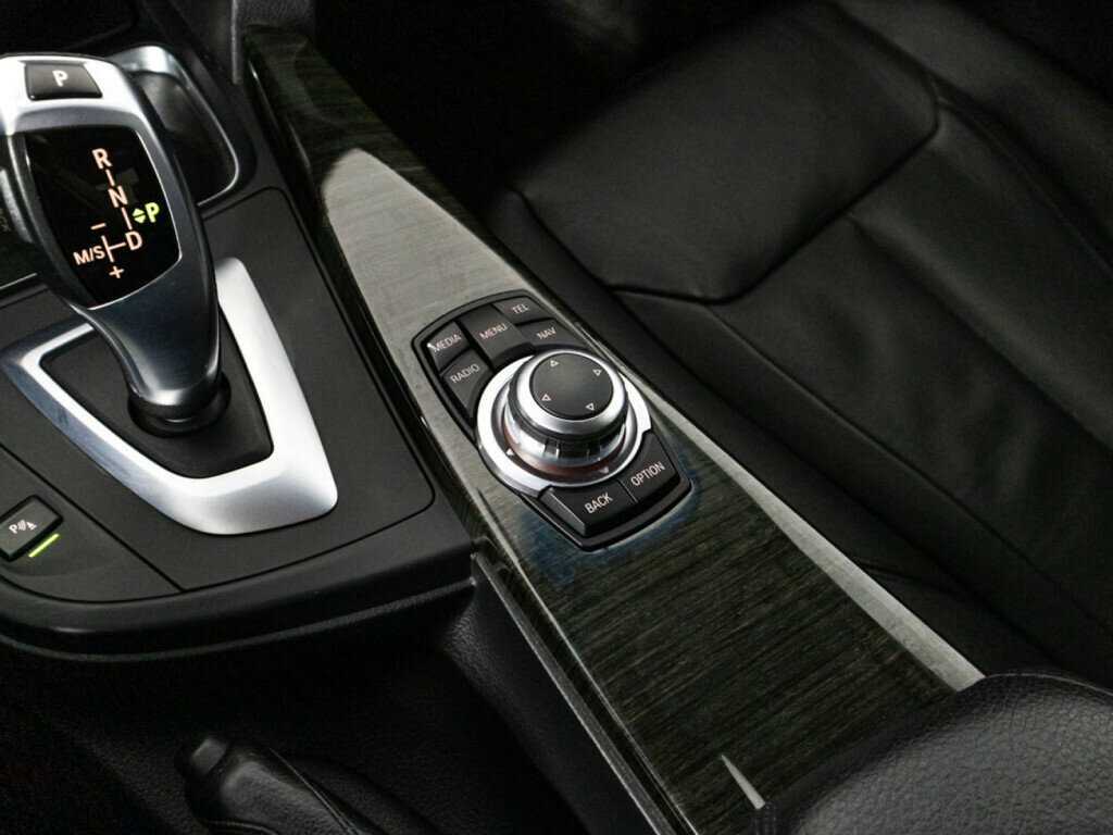 БМВ 3 серии б/у, 2012, Автоматическая. Фото: #18