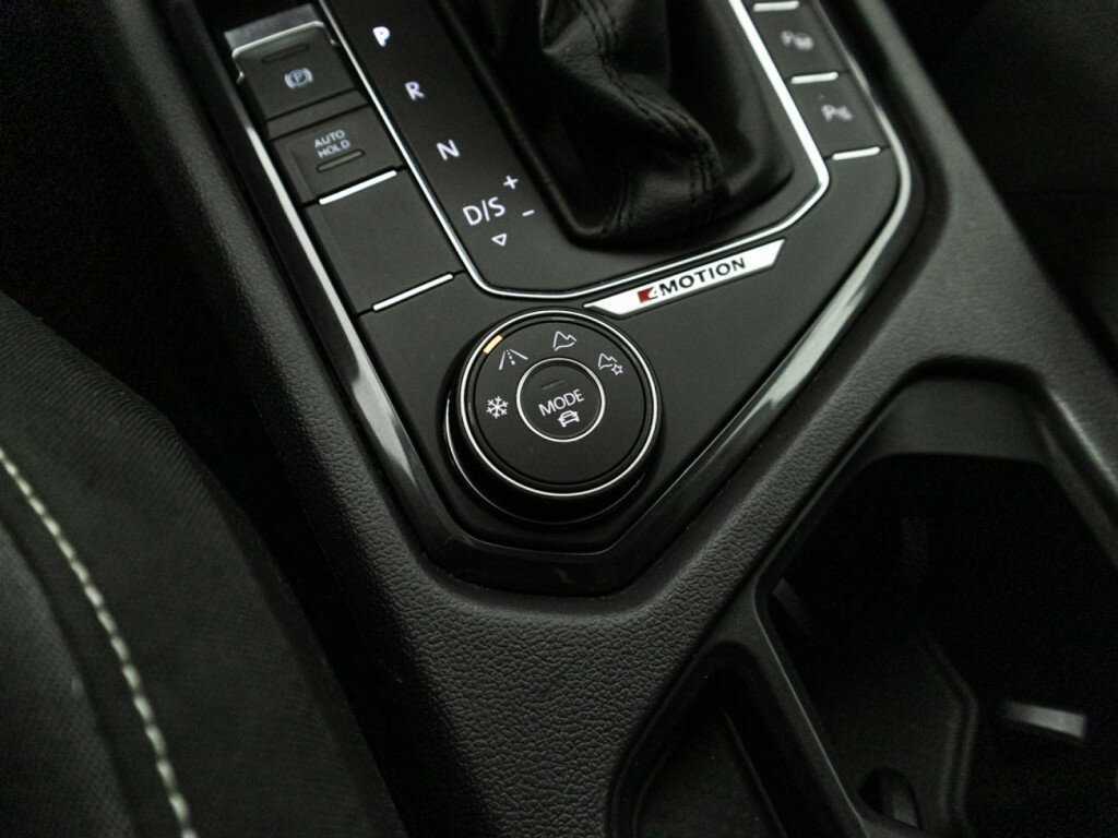 Фольксваген Тигуан б/у, 2018, Роботизированная. Фото: #18