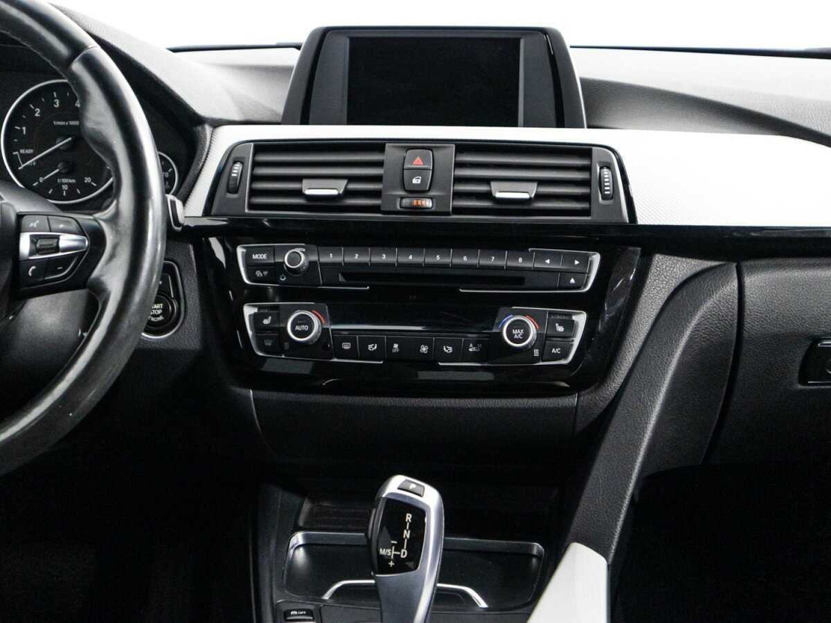 БМВ 3 серии б/у, 2016, Автоматическая. Фото: #13