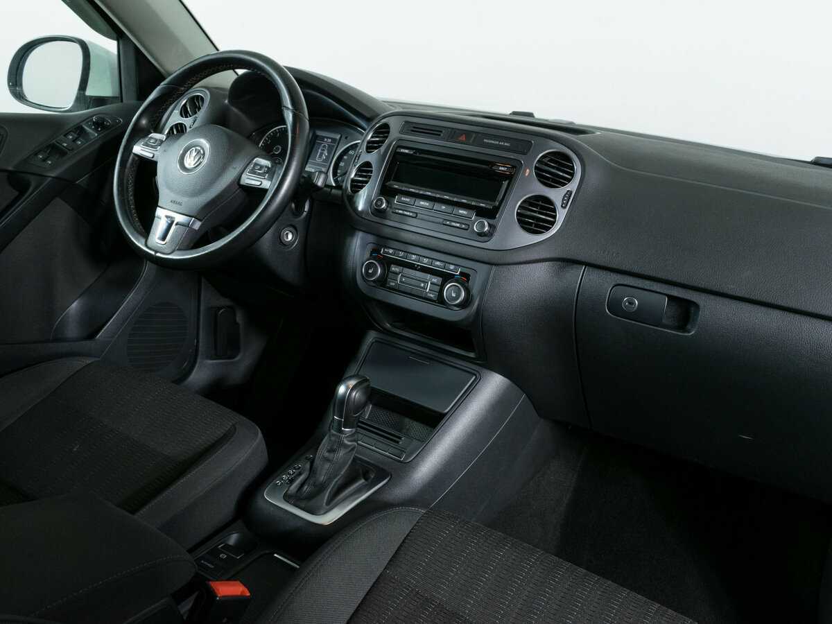 Фольксваген Тигуан б/у, 2015, Автоматическая. Фото: #7