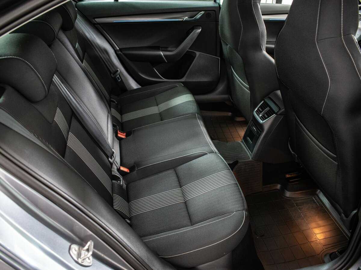 Шкода Октавия б/у, 2019, Роботизированная. Фото: #5