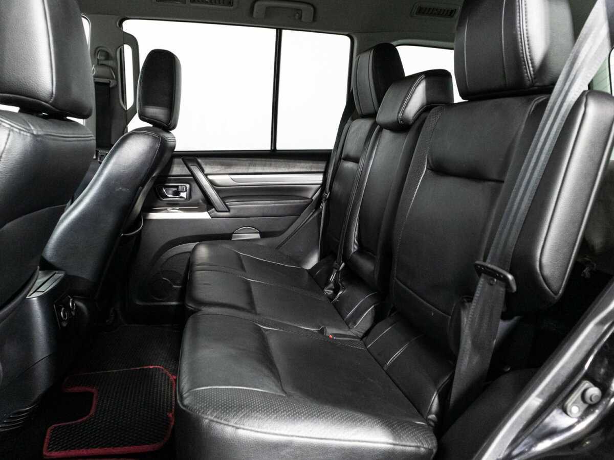 Митсубиши Паджеро б/у, 2012, Автоматическая. Фото: #7