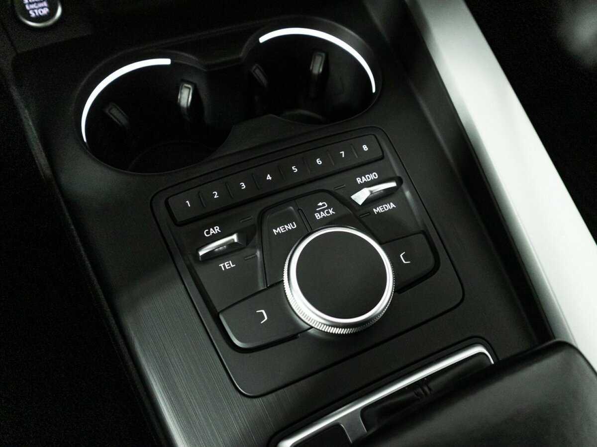 Ауди А4 б/у, 2017, Роботизированная. Фото: #16