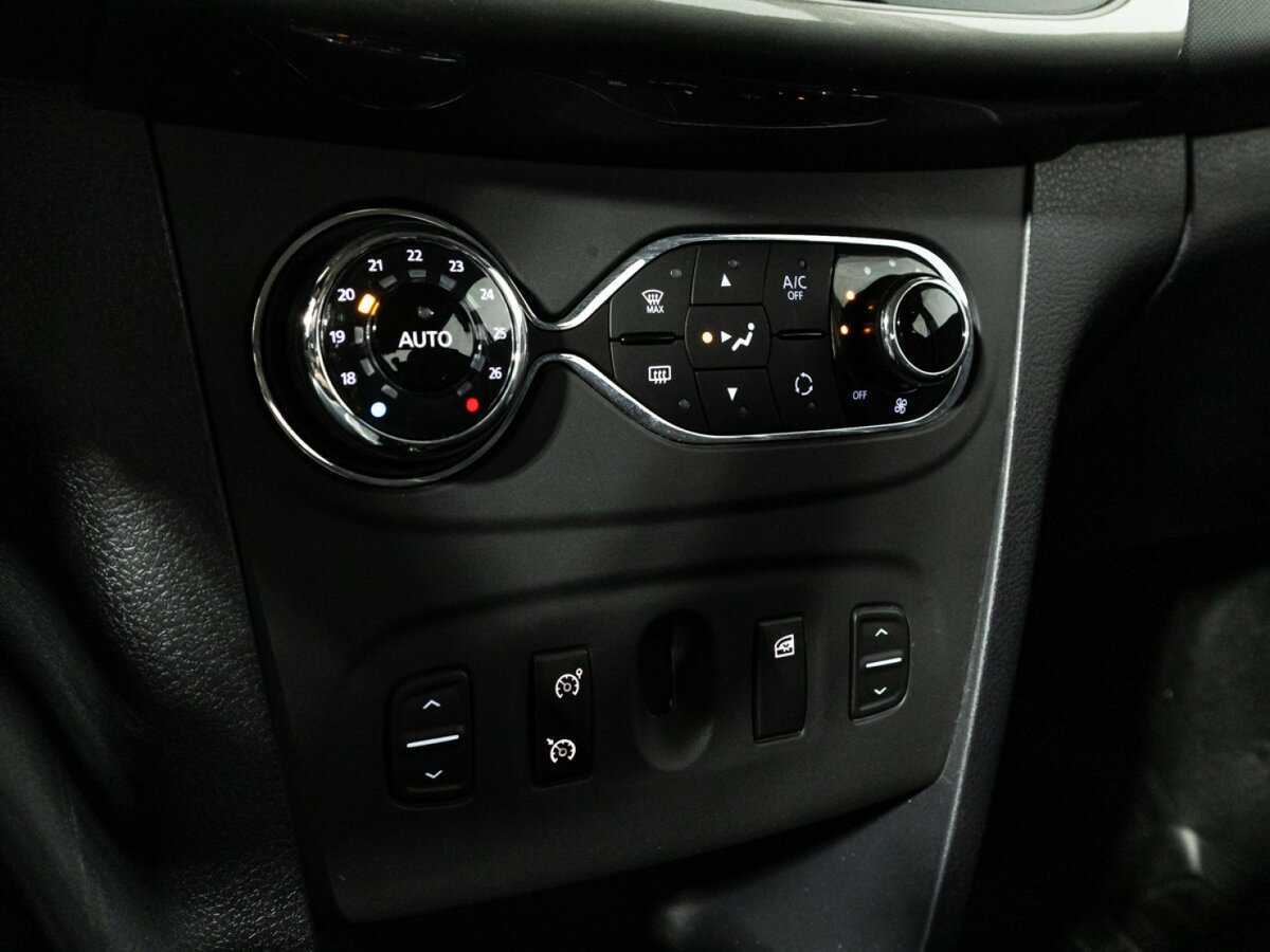 Рено Сандеро б/у, 2019, Механическая. Фото: #16