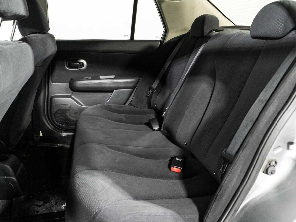 Ниссан Тиида б/у, 2013, Механическая. Фото: #9