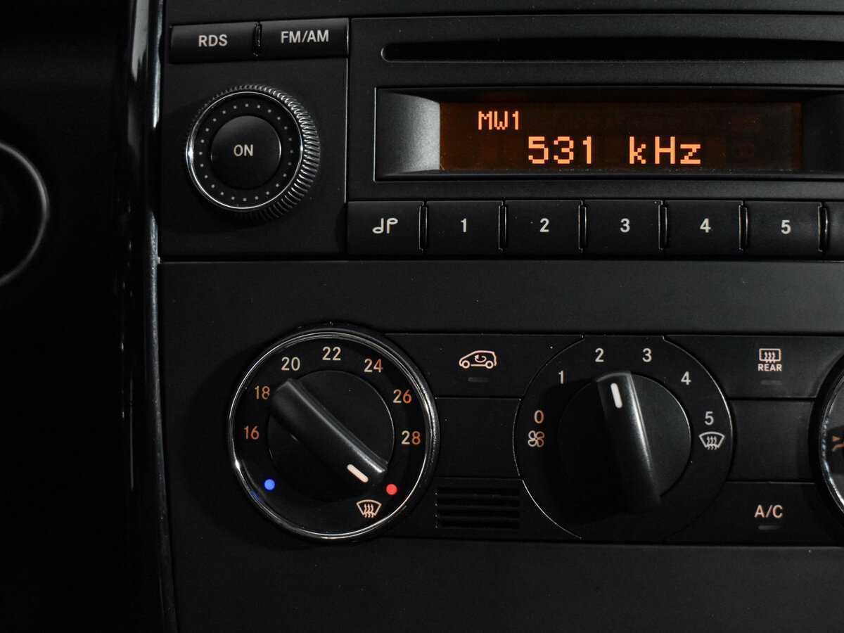 Мерседес-Бенц А-Класс б/у, 2012, Вариатор. Фото: #14