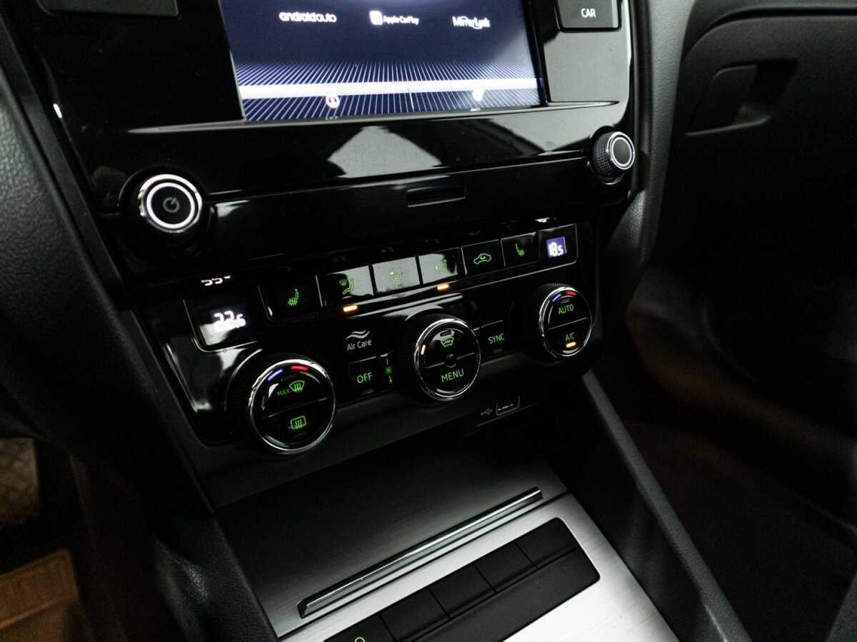 Шкода Октавия б/у, 2020, Роботизированная. Фото: #17