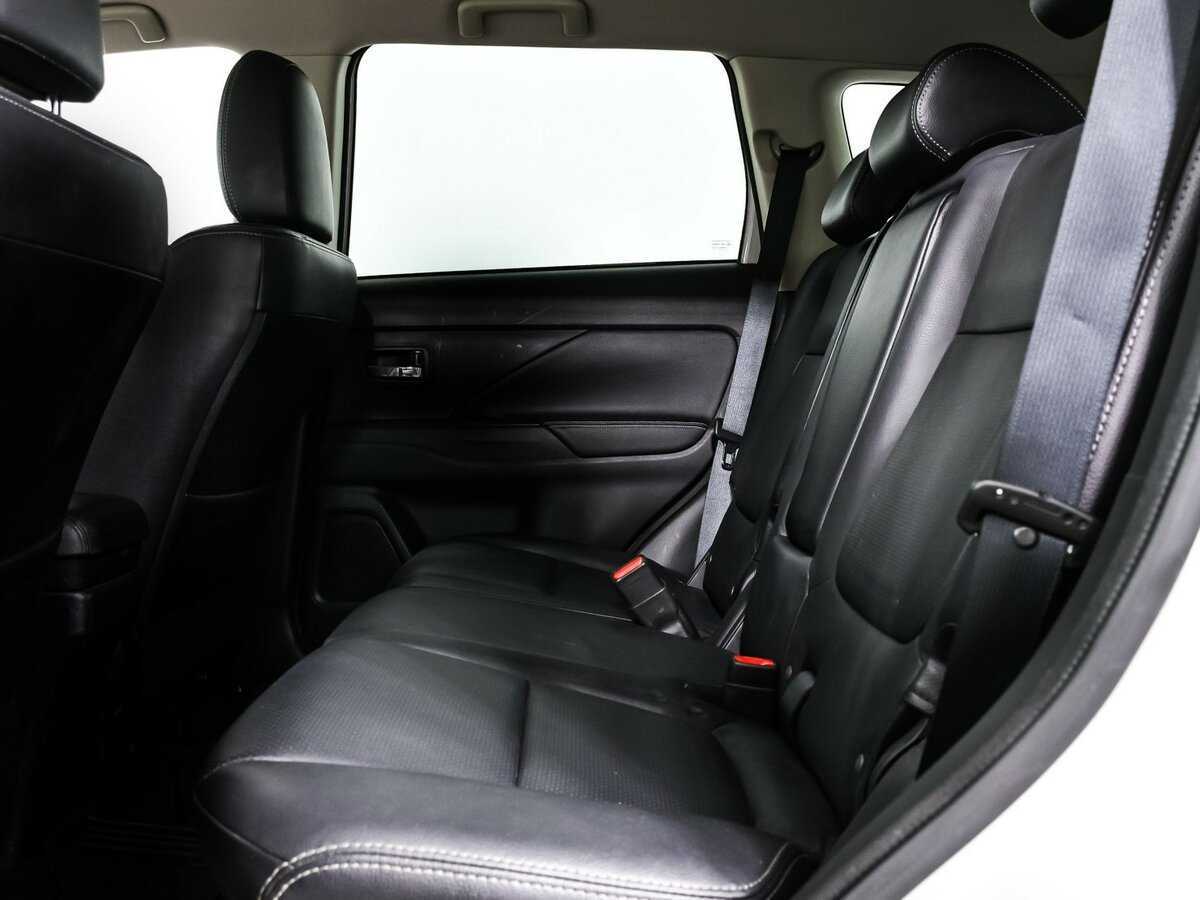 Митсубиши Оутлэндер б/у, 2017, Вариатор. Фото: #12