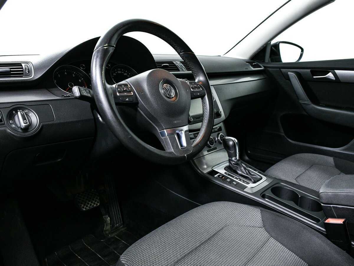 Фольксваген Пассат б/у, 2013, Роботизированная. Фото: #12