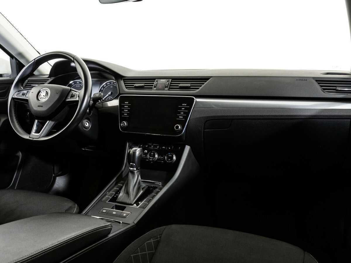 Шкода Суперб б/у, 2018, Роботизированная. Фото: #6