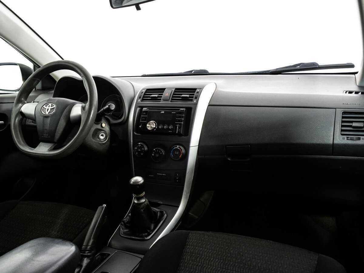 Тойота Королла б/у, 2012, Механическая. Фото: #6