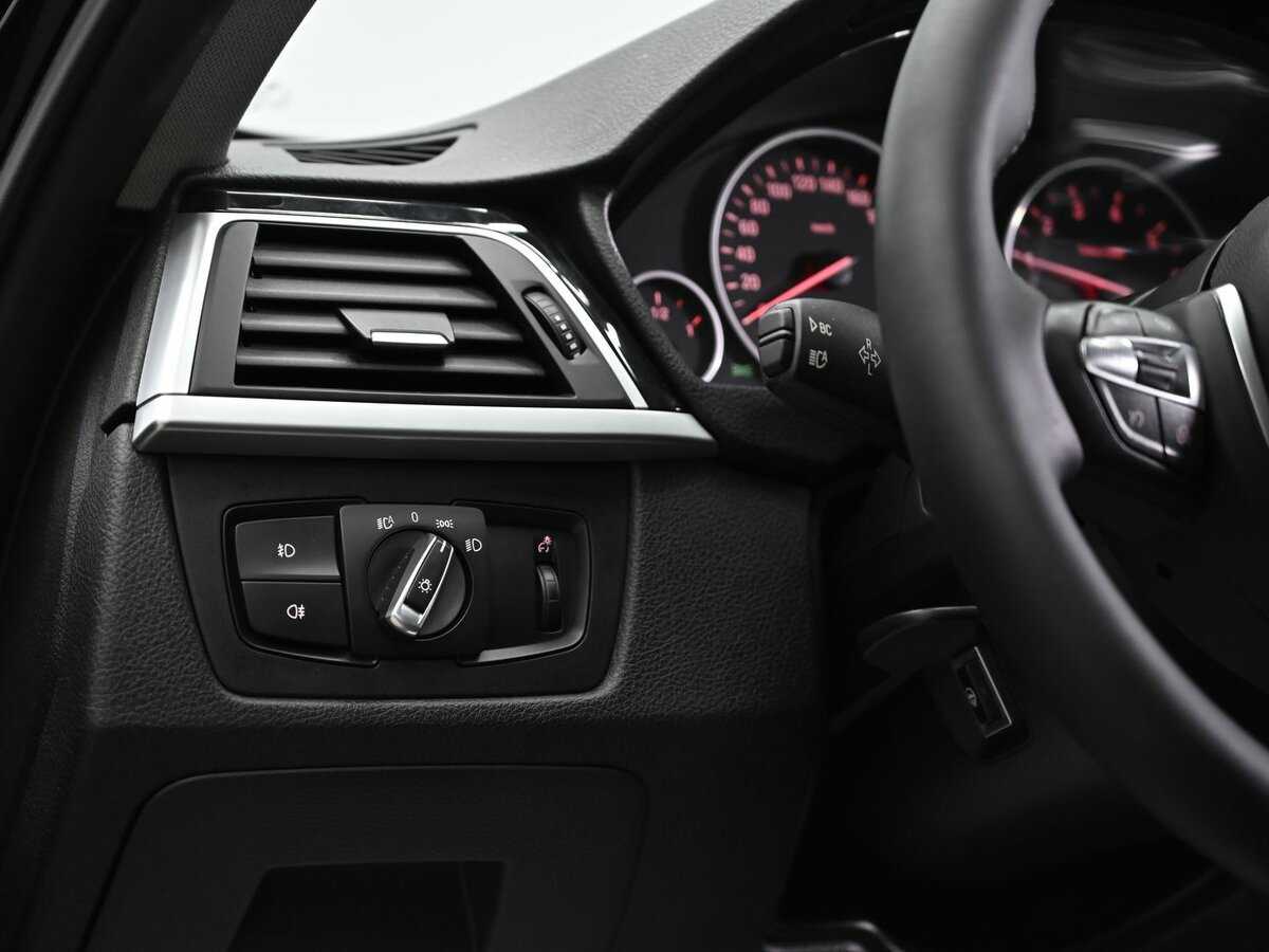 БМВ 3 серии б/у, 2017, Автоматическая. Фото: #6