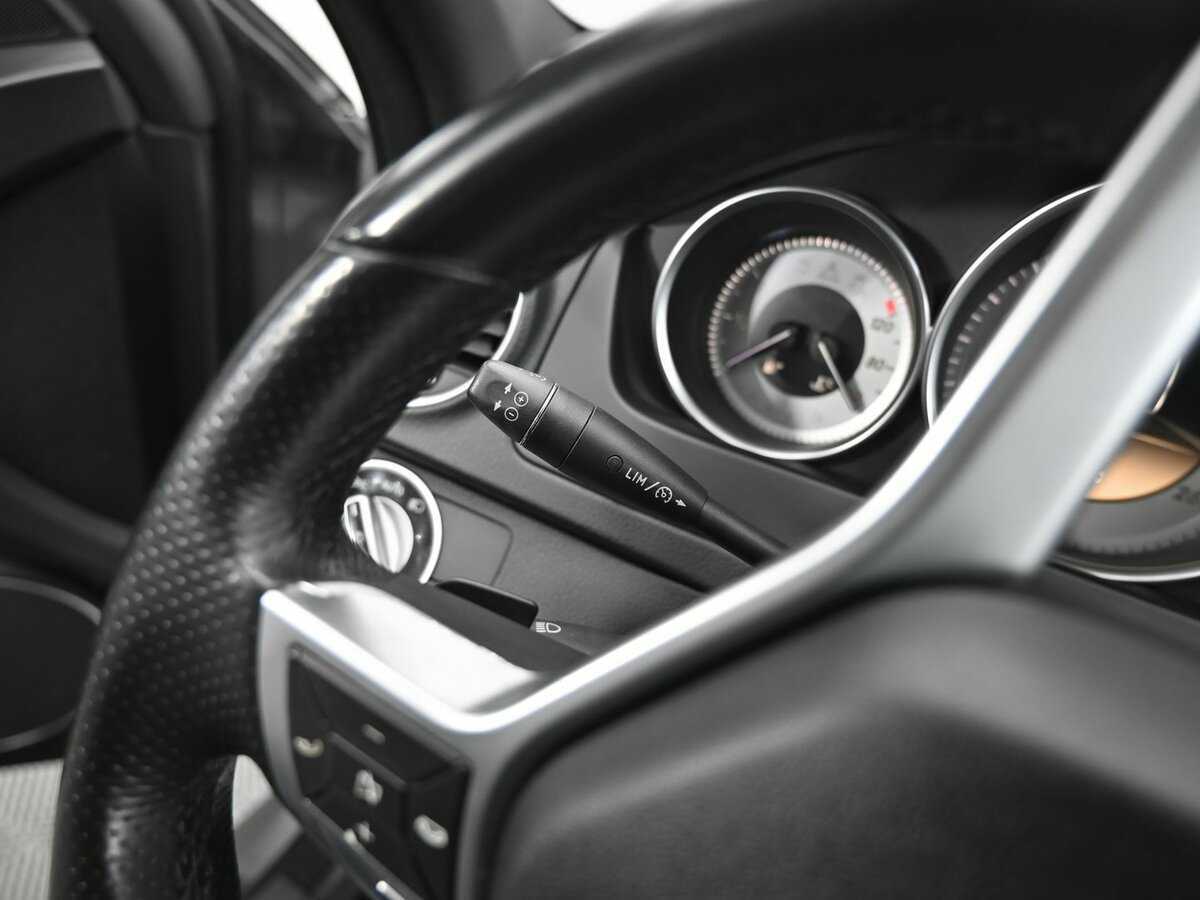 Мерседес-Бенц Ц-Класс б/у, 2012, Автоматическая. Фото: #9