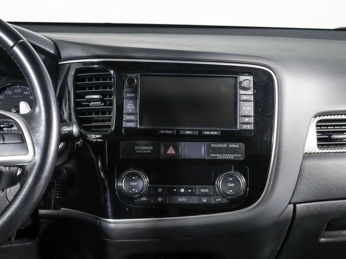 Митсубиши Оутлэндер б/у, 2014, Автоматическая. Фото: #6