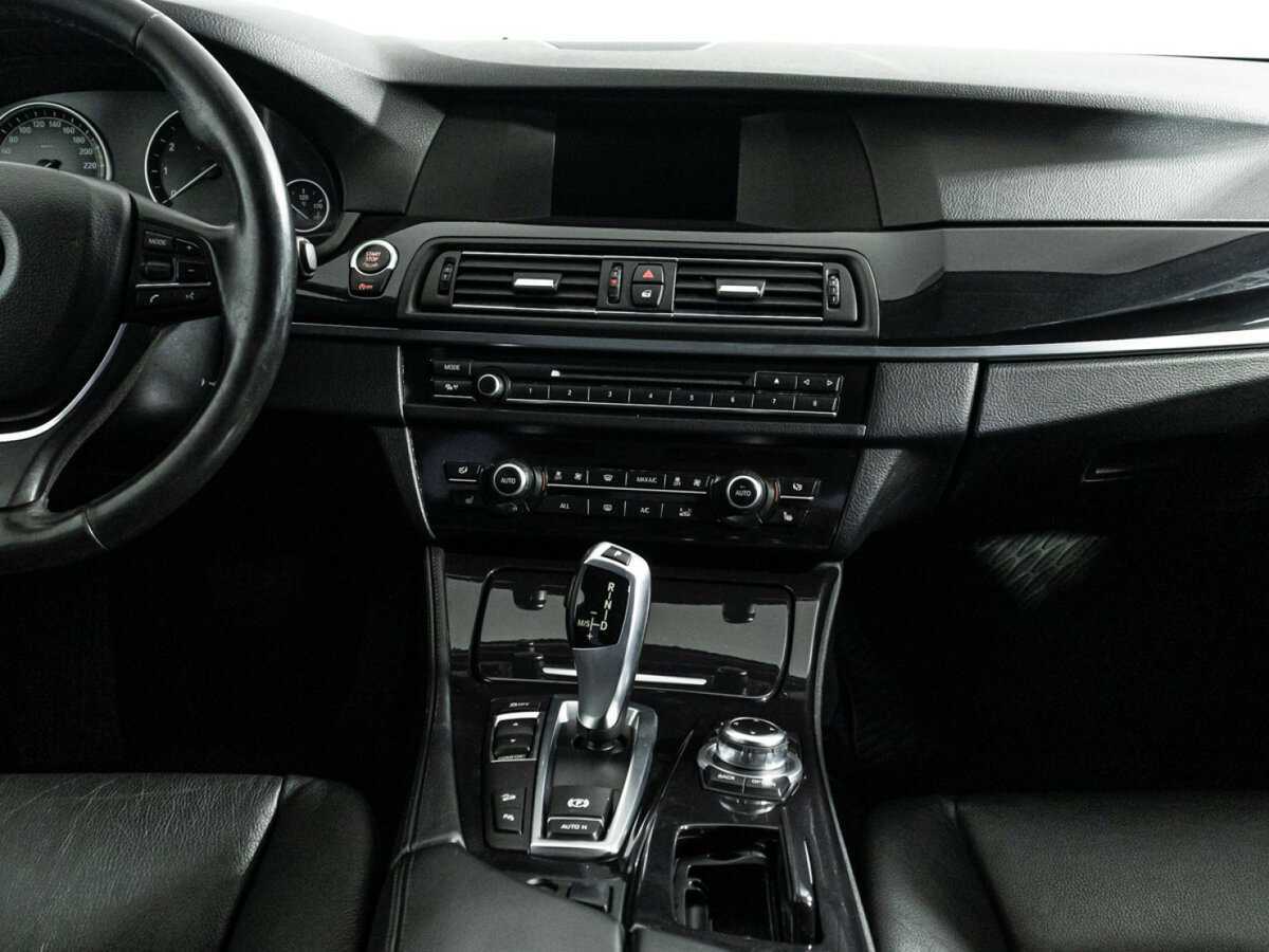 БМВ 5 серии б/у, 2012, Автоматическая. Фото: #13