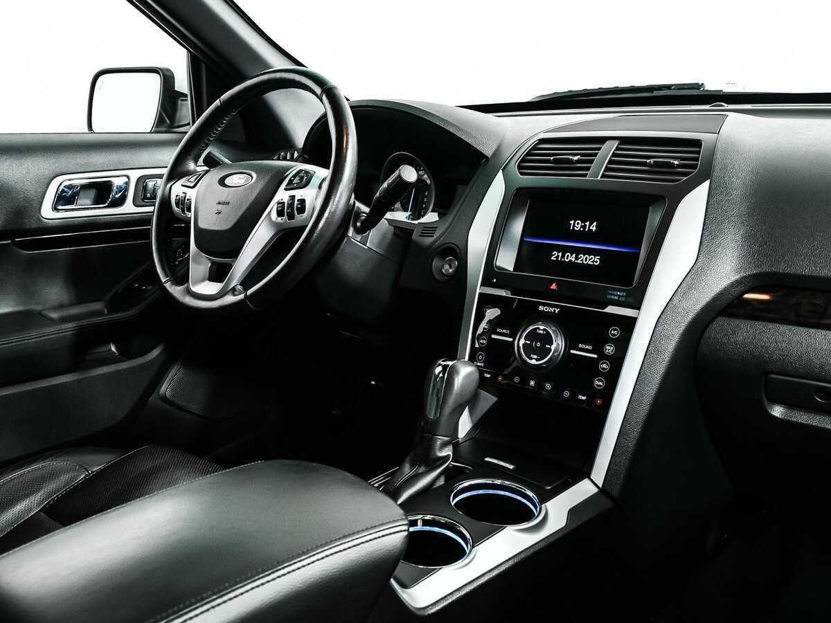 Форд Експлорер б/у, 2014, Автоматическая. Фото: #8