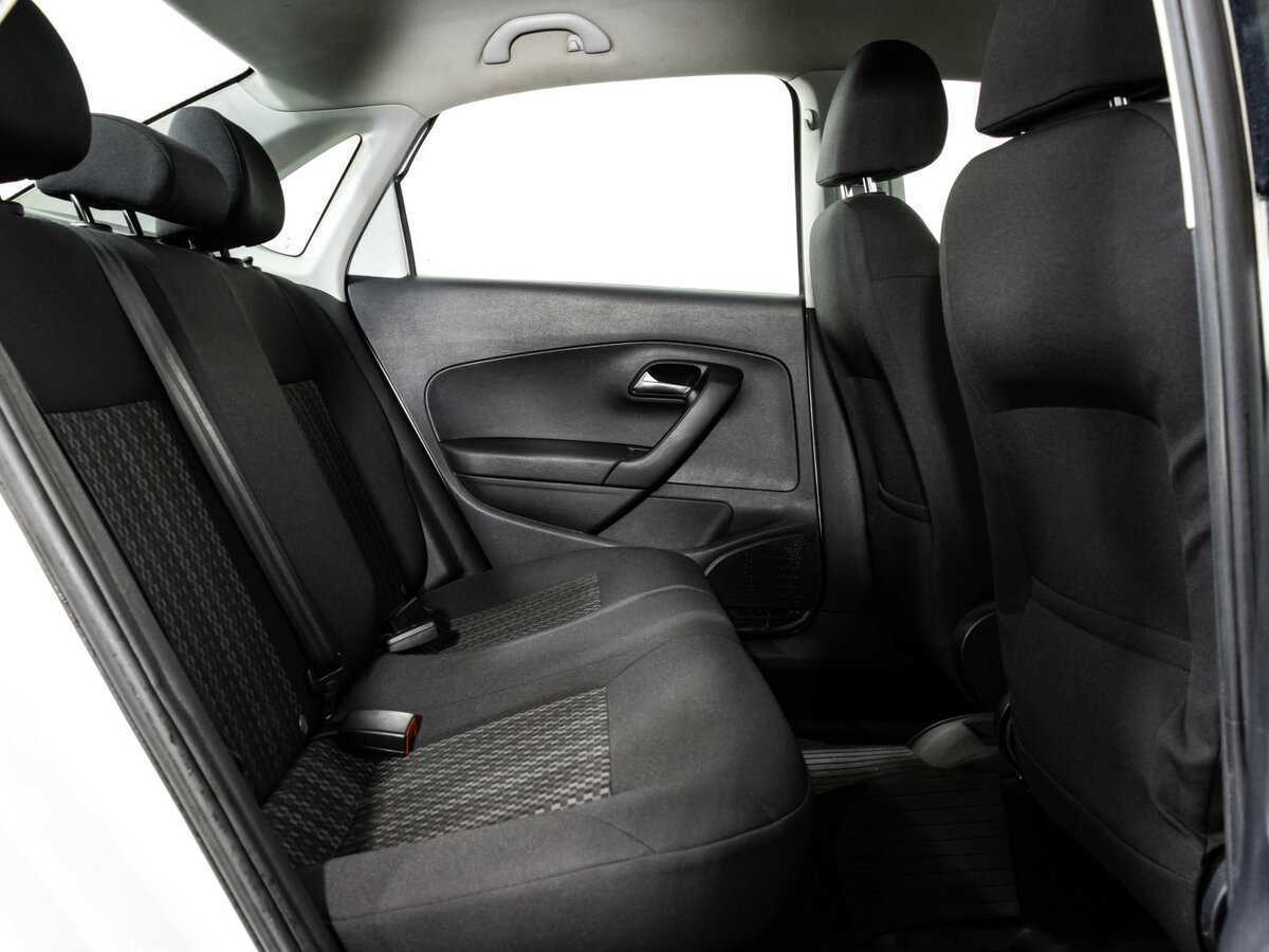 Фольксваген Поло б/у, 2017, Механическая. Фото: #10