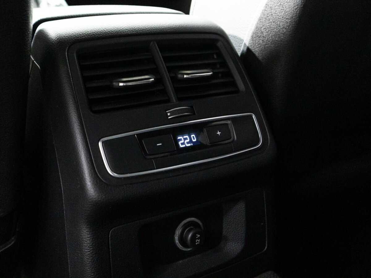 Ауди А4 б/у, 2018, Роботизированная. Фото: #19