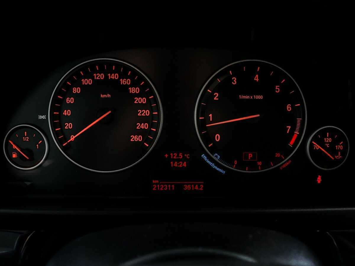 БМВ 5 серии б/у, 2013, Автоматическая. Фото: #10