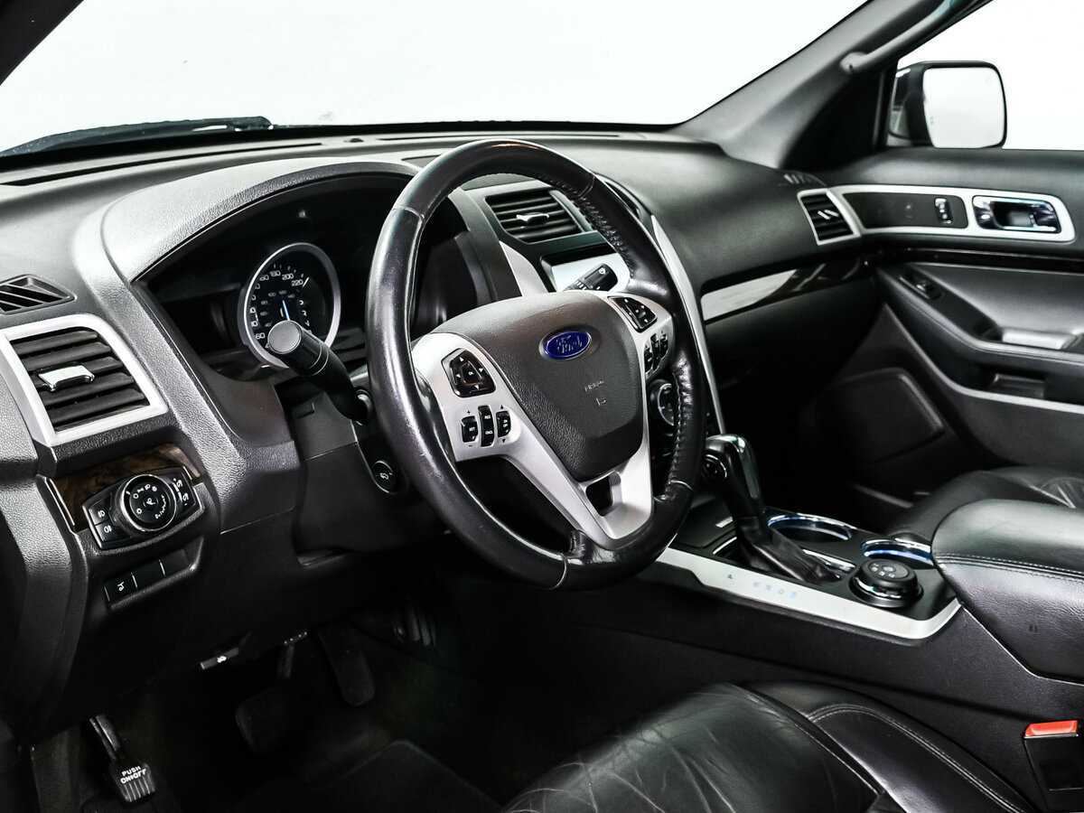 Форд Експлорер б/у, 2014, Автоматическая. Фото: #12