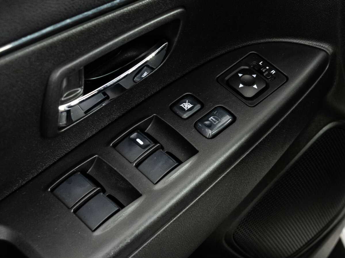 Митсубиши АС-Икс б/у, 2012, Вариатор. Фото: #12