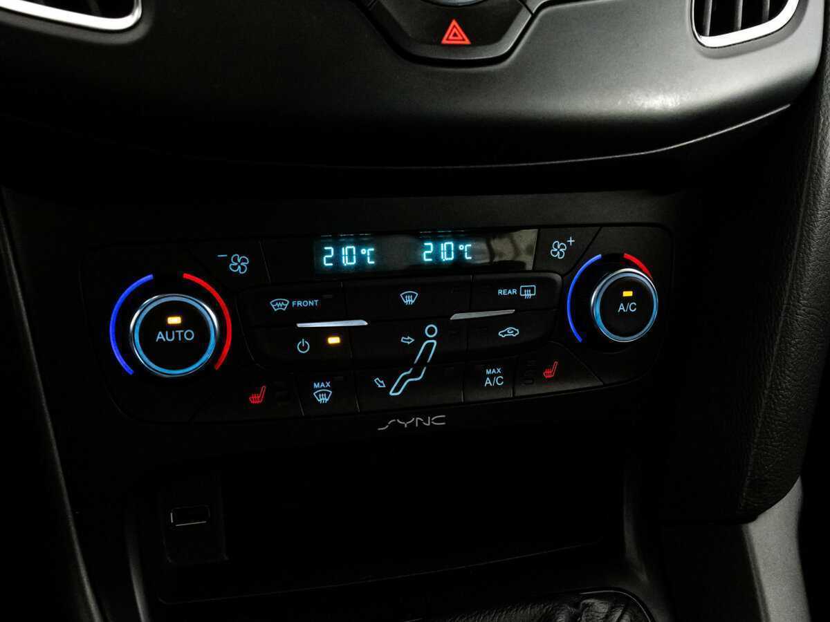 Форд Фокус б/у, 2017, Механическая. Фото: #11