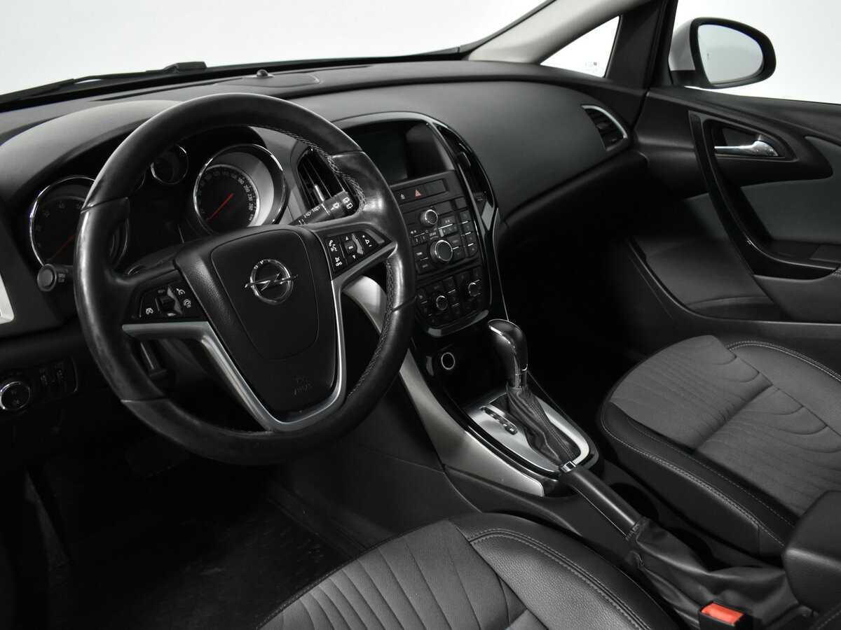 Опель Астра б/у, 2014, Автоматическая. Фото: #8