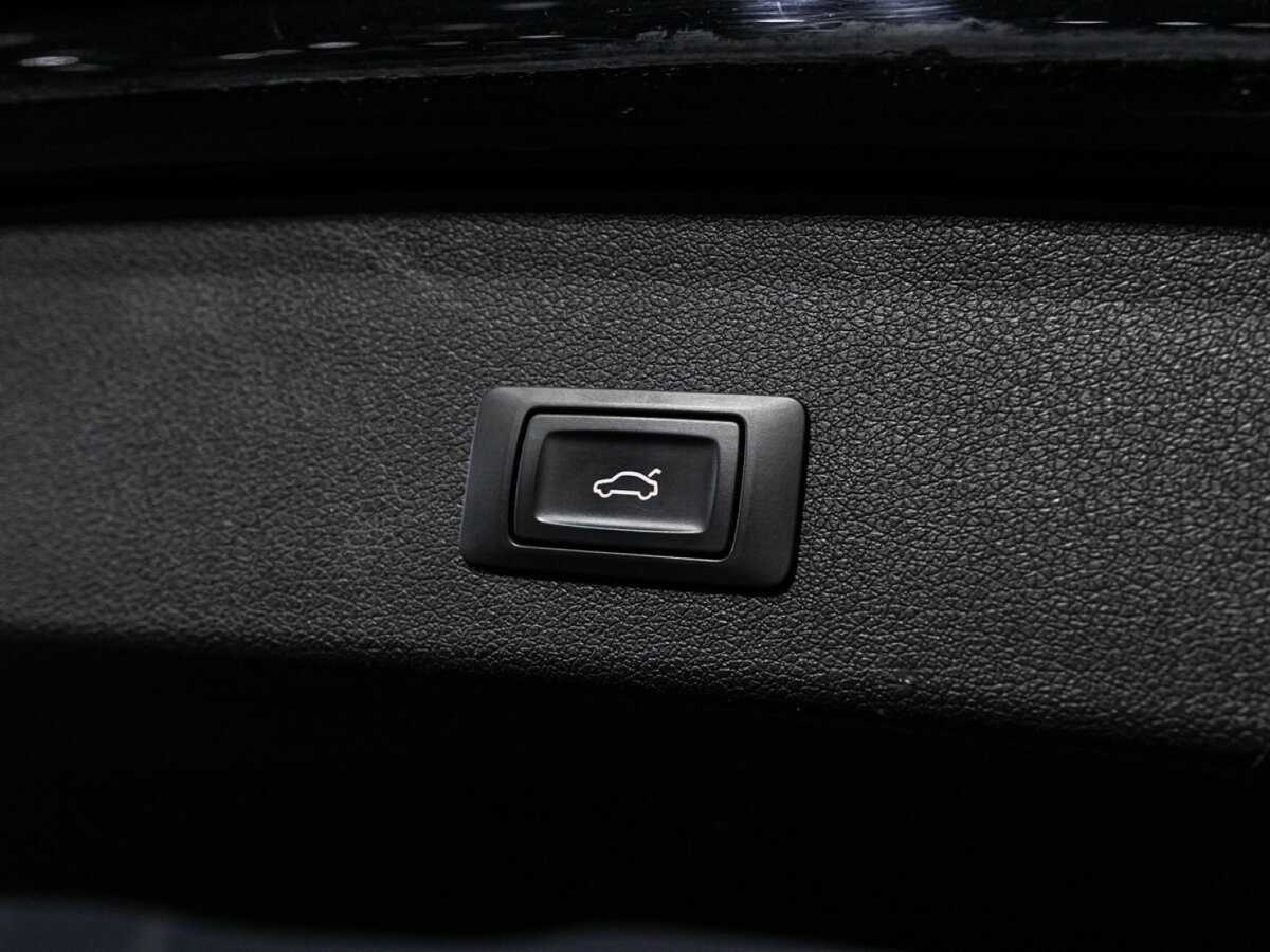 Ауди К5 б/у, 2014, Роботизированная. Фото: #15