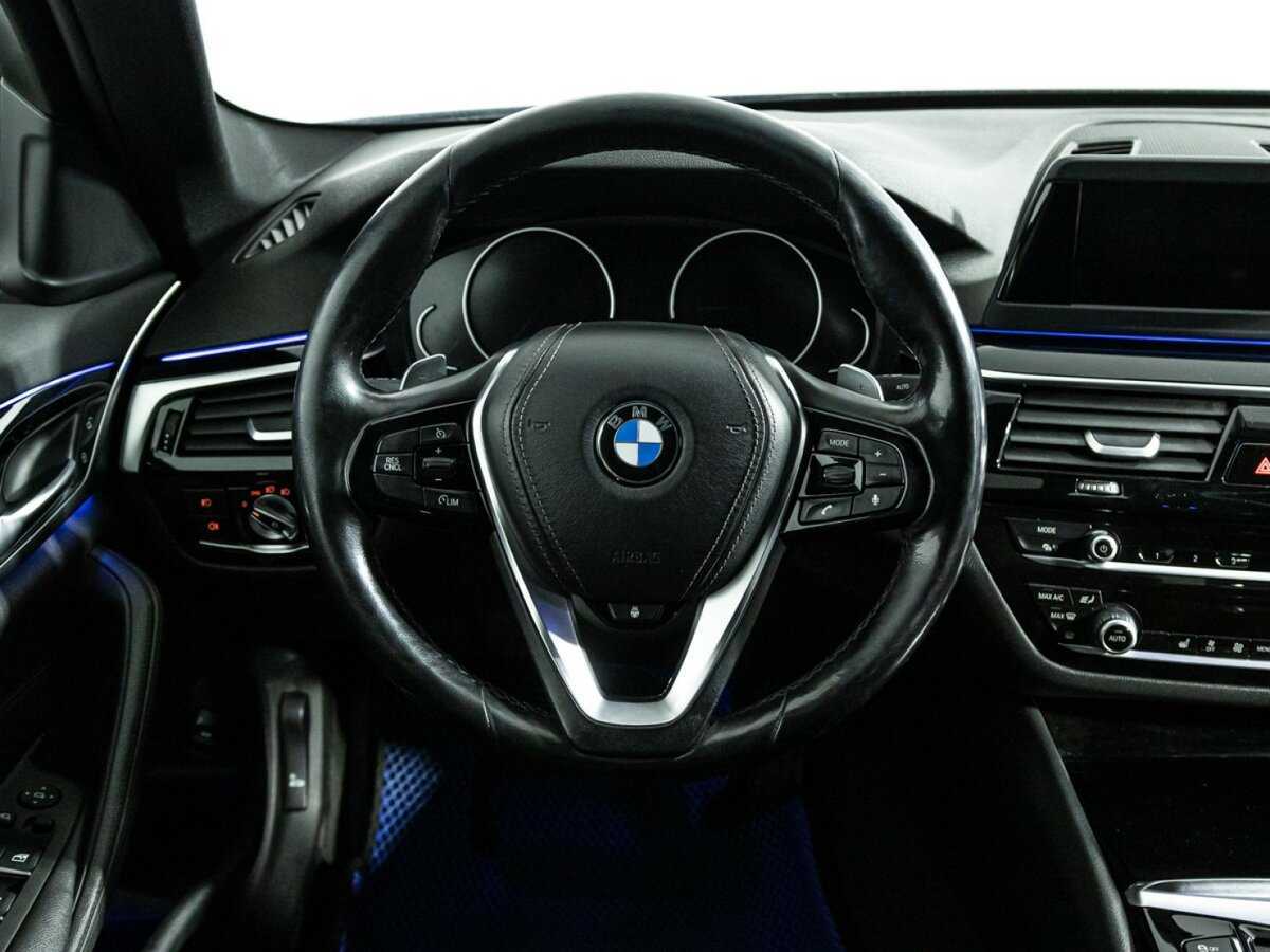 БМВ 5 серии б/у, 2017, Автоматическая. Фото: #20