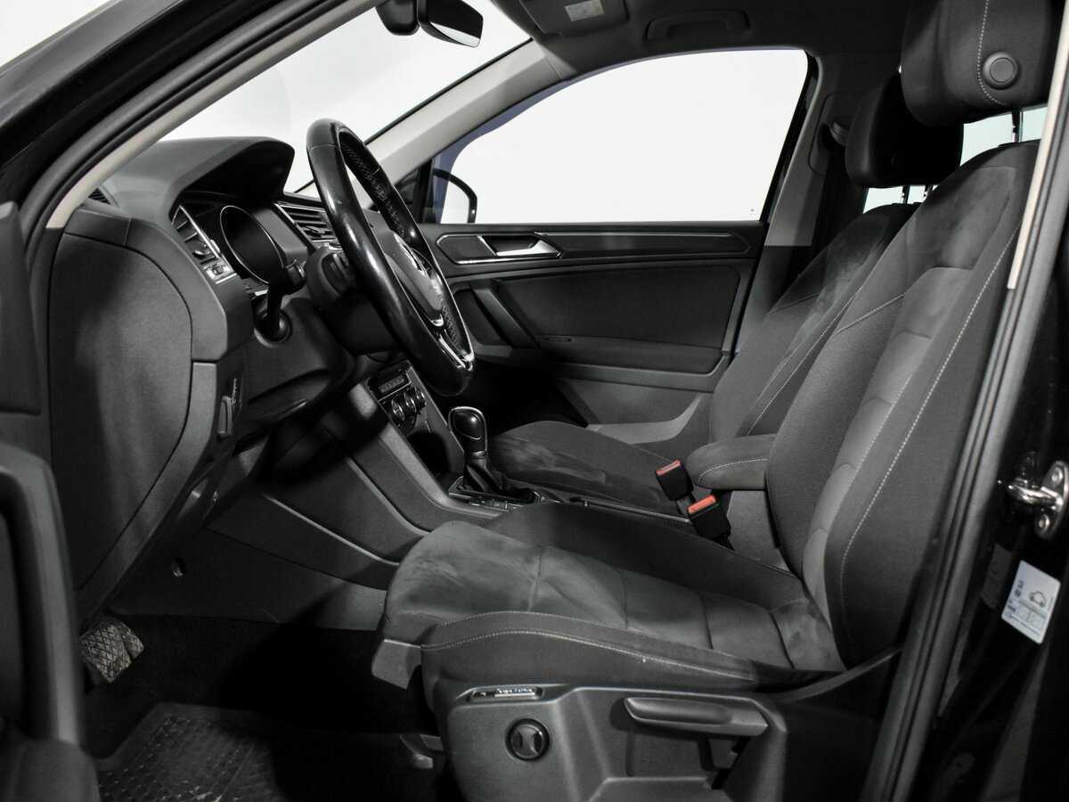 Фольксваген Тигуан б/у, 2017, Роботизированная. Фото: #11