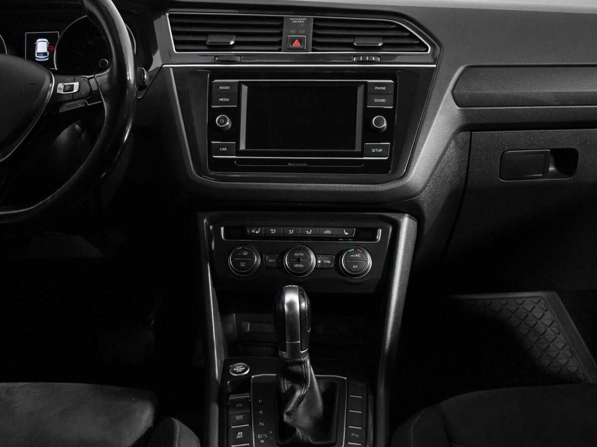 Фольксваген Тигуан б/у, 2017, Роботизированная. Фото: #15