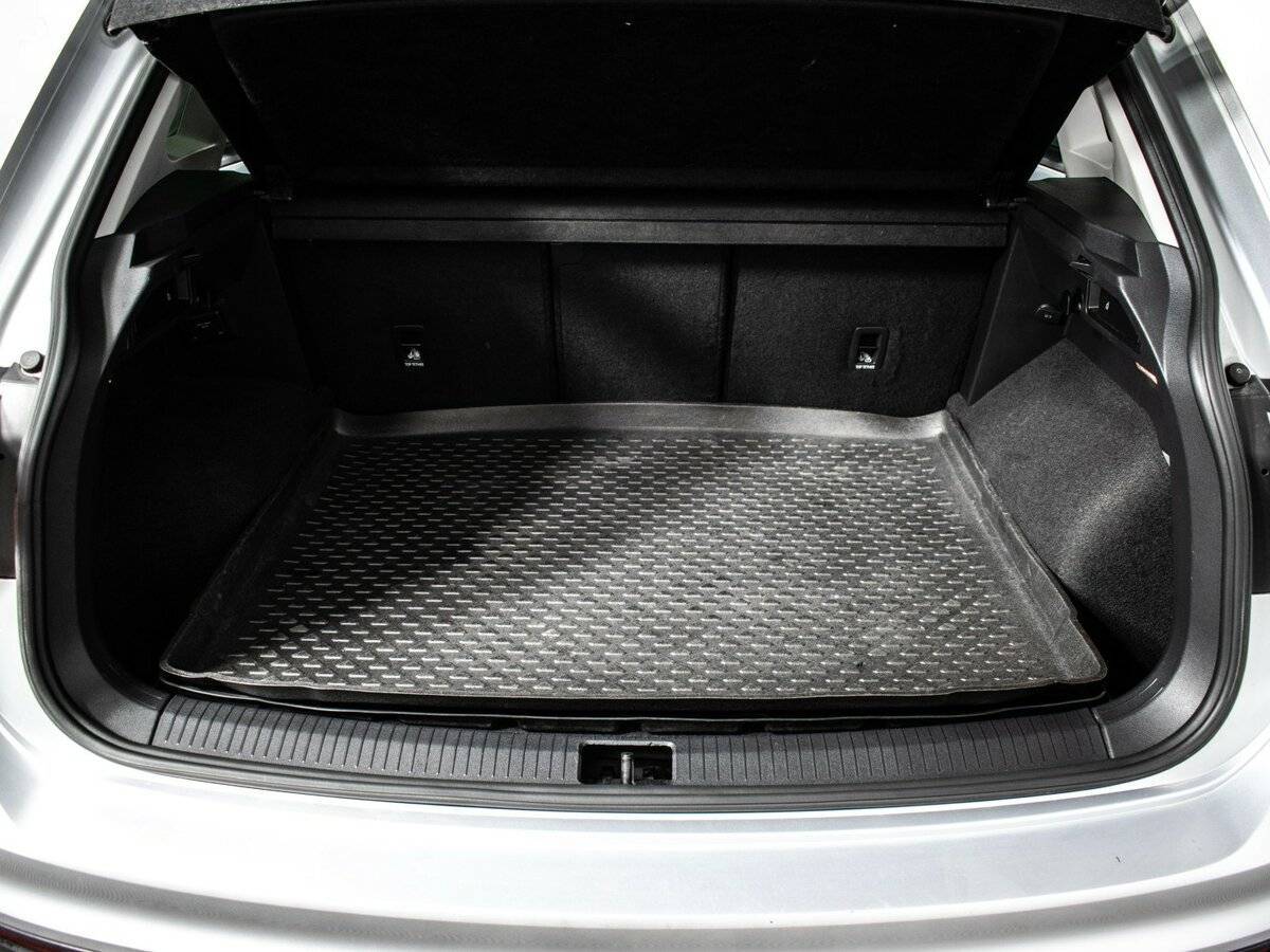 Фольксваген Тигуан б/у, 2017, Роботизированная. Фото: #12