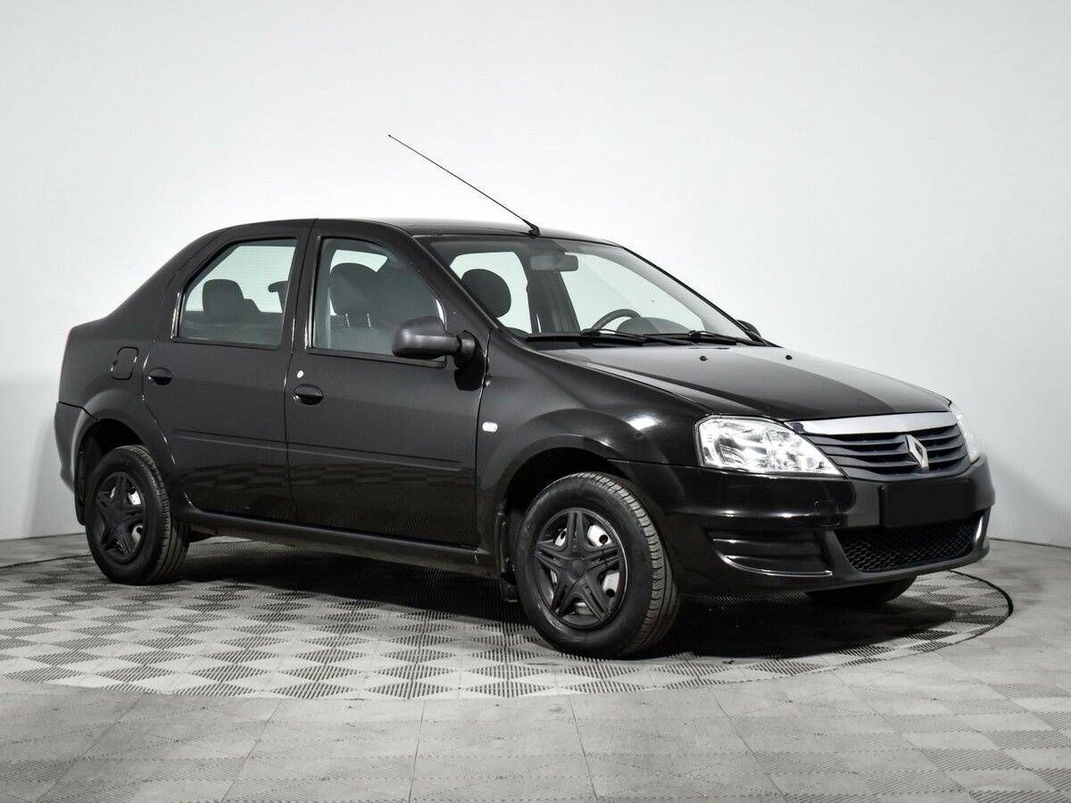 Рено Логан б/у, 2015, Автоматическая. Фото: #2