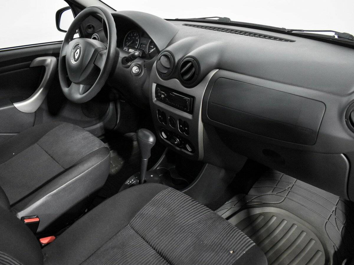 Рено Логан б/у, 2015, Автоматическая. Фото: #12