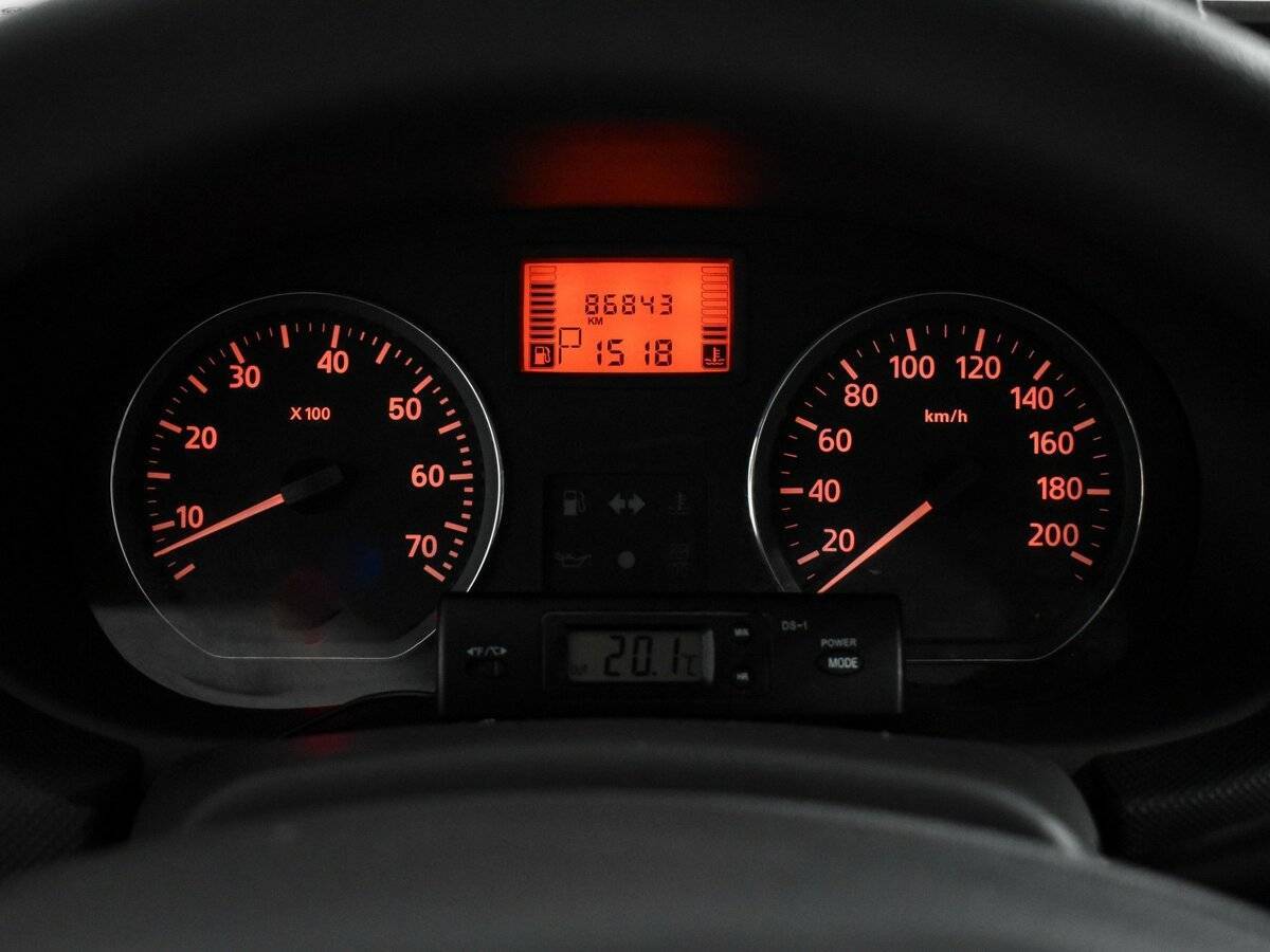 Рено Логан б/у, 2015, Автоматическая. Фото: #16