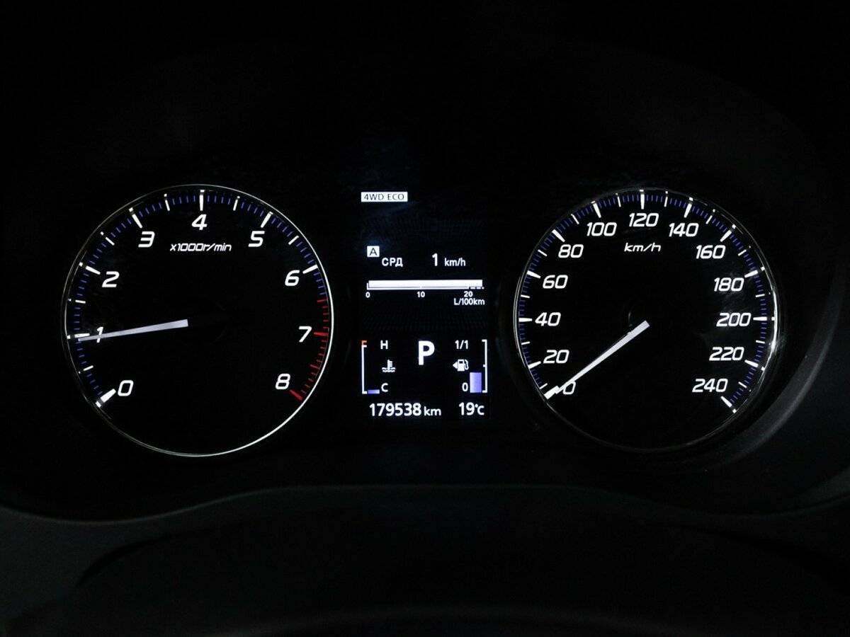 Митсубиши Оутлэндер б/у, 2016, Вариатор. Фото: #11